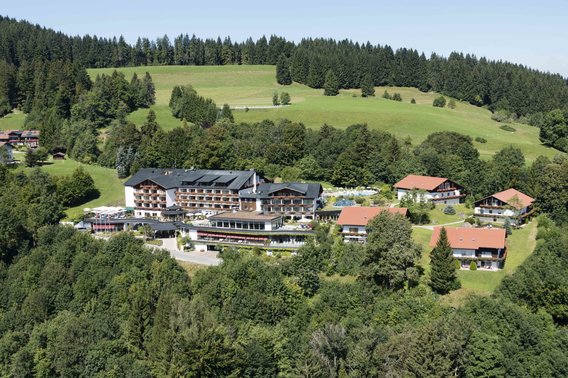 Allgäu Sonne Manuel Levinger e.K. Kur- & Sporthotel Allgäu Sonne in Oberstaufen - Logo