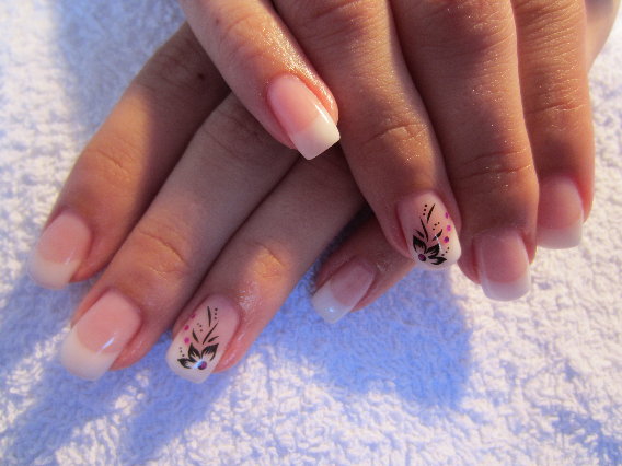 Fairy Nails ...bezaubernd schöne Nägel in Hofweier Gemeinde Hohberg - Logo