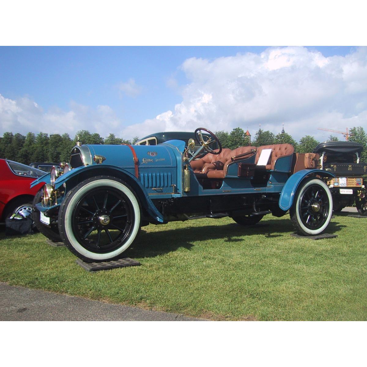 Fusco Automobile--Oldtimer, Klassiker und Kollektionsfahrzeuge in Hofheim am Taunus - Logo