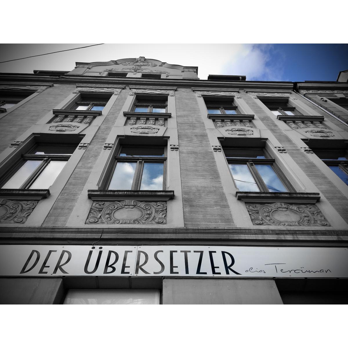 Der Übersetzer in Köln - Logo