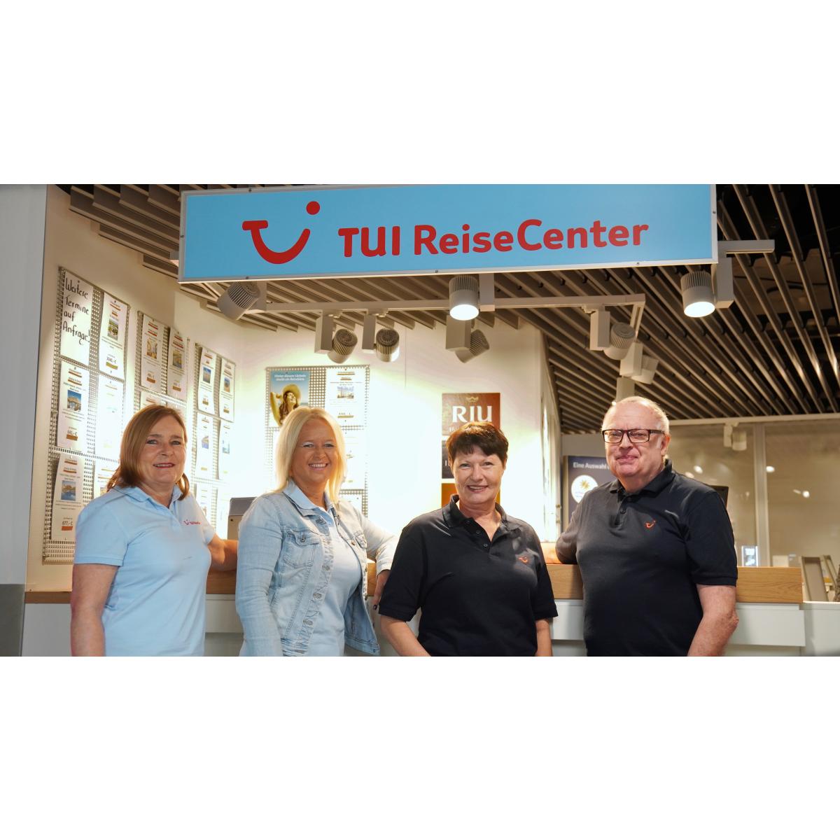 ferienknaller - TUI ReiseCenter in Düsseldorf - Logo