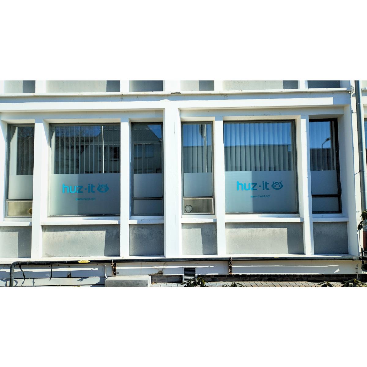 huzit GmbH in Schwerte - Logo
