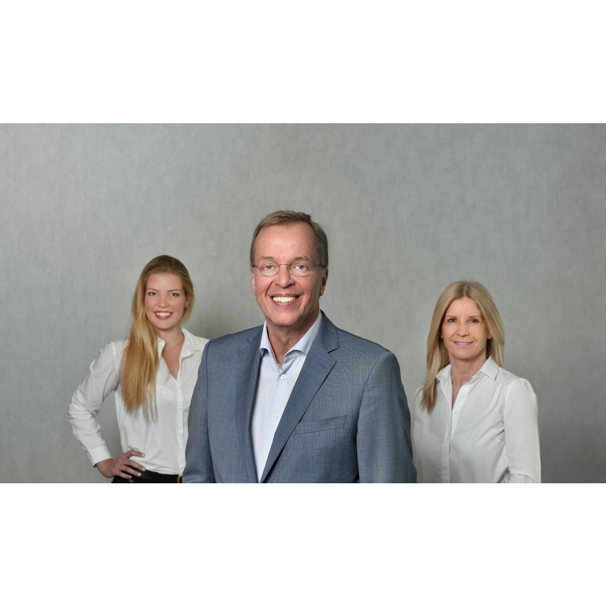 Plastische Chirurgie Frankfurt Fachärzte-Team Dr. Dippe in Frankfurt am Main - Logo