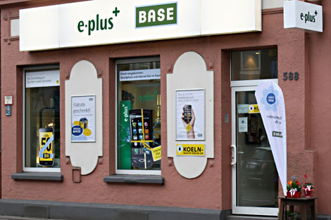 BASE / E-Plus Shop Holweide in Köln - Logo