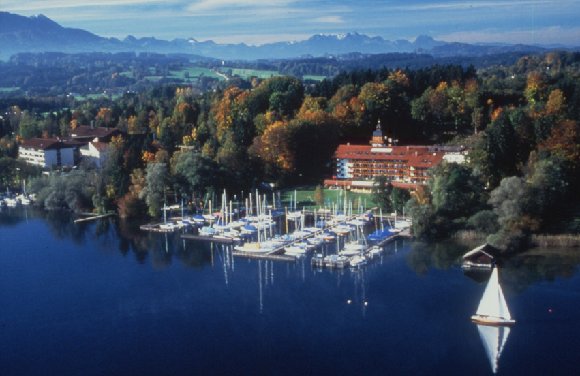 Yachthotel Chiemsee in Prien am Chiemsee - Logo