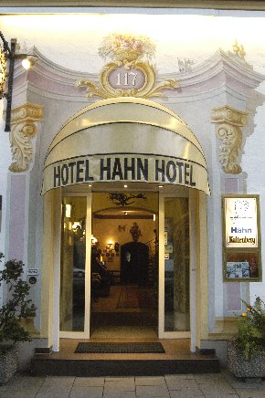 Hotel Hahn in München - Logo