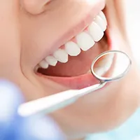 Bild zu hi.dent Ästhetische Zahnheilkunde & Implantologie in Hannover